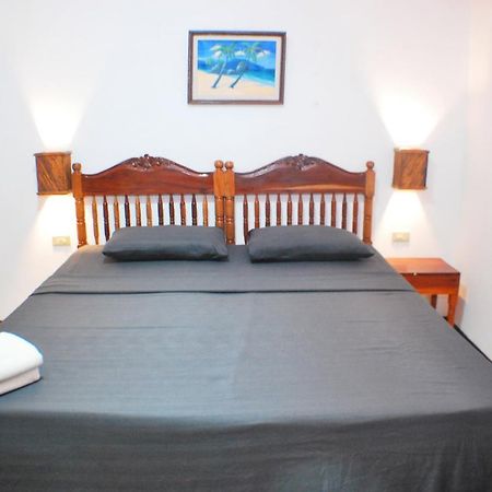Manoc-Manoc Blue Coral Resort Boracay מראה חיצוני תמונה