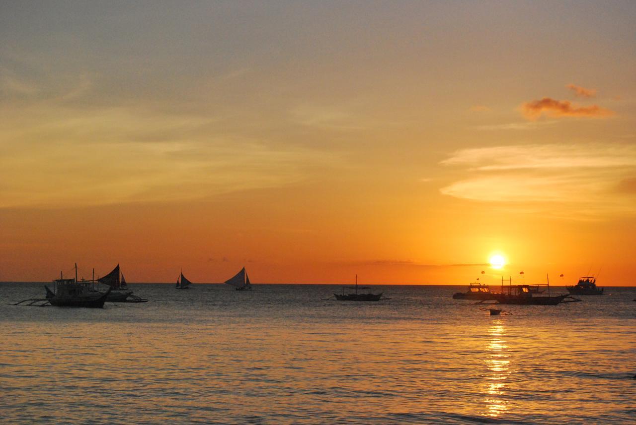 Manoc-Manoc Blue Coral Resort Boracay מראה חיצוני תמונה